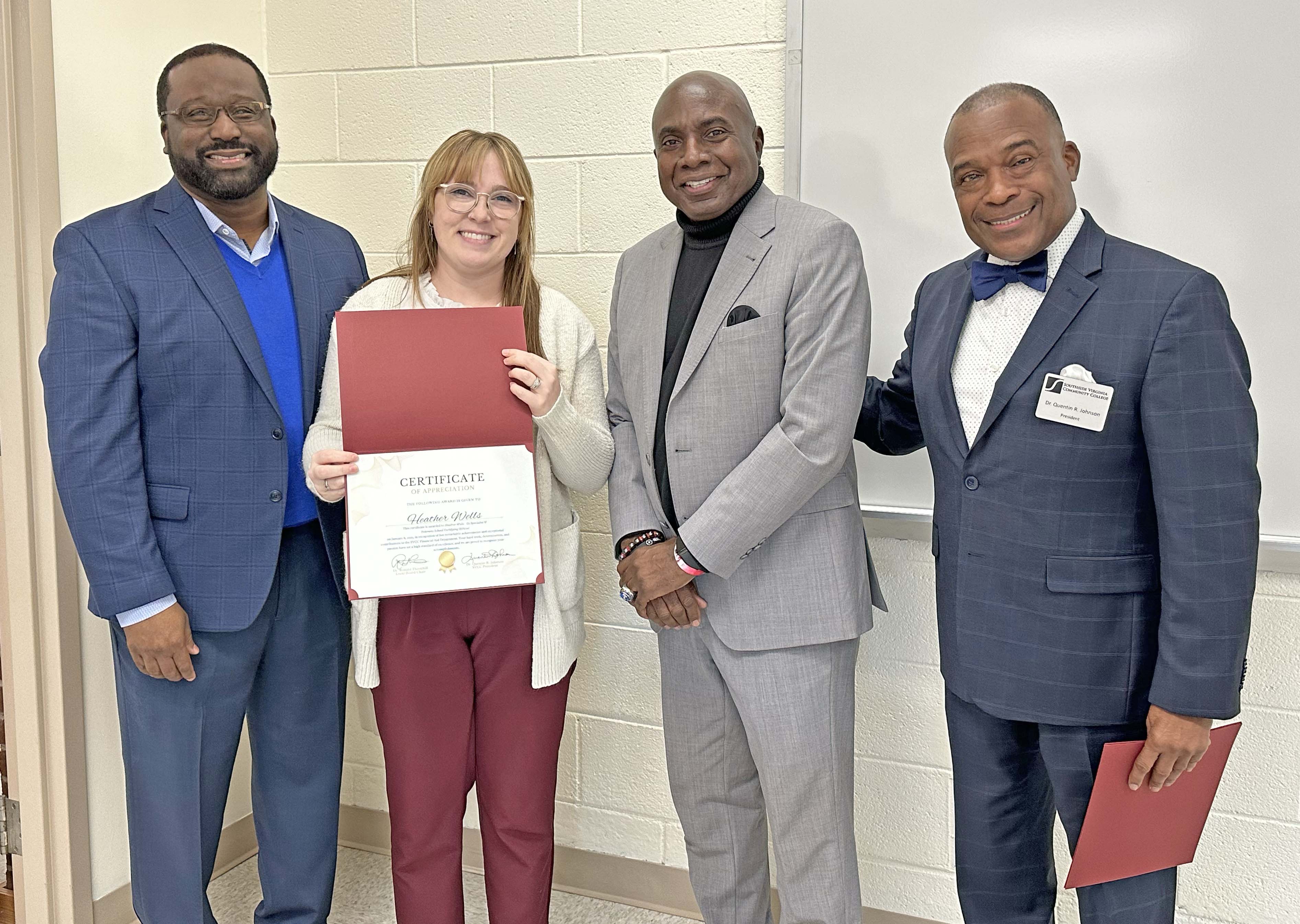 Heather Wells accepting award